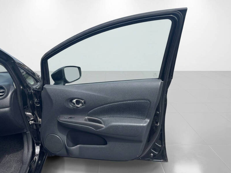 2016 Nissan Versa Note SV