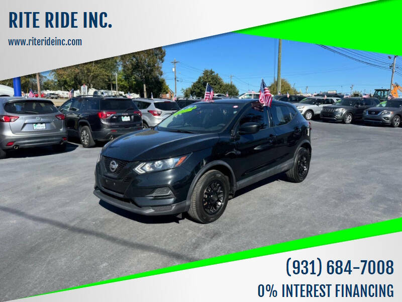 2020 Nissan Rogue Sport S's photo