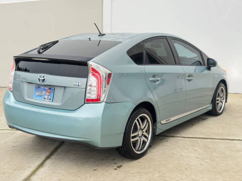 2012 Toyota Prius Three