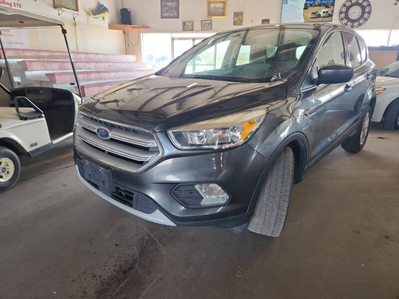 2019 Ford Escape SE's photo