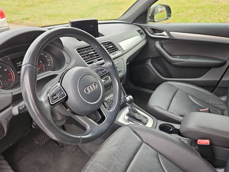 2017 Audi Q3 2.0T Premium Plus