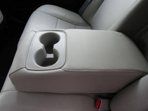 2013 Toyota Avalon XLE