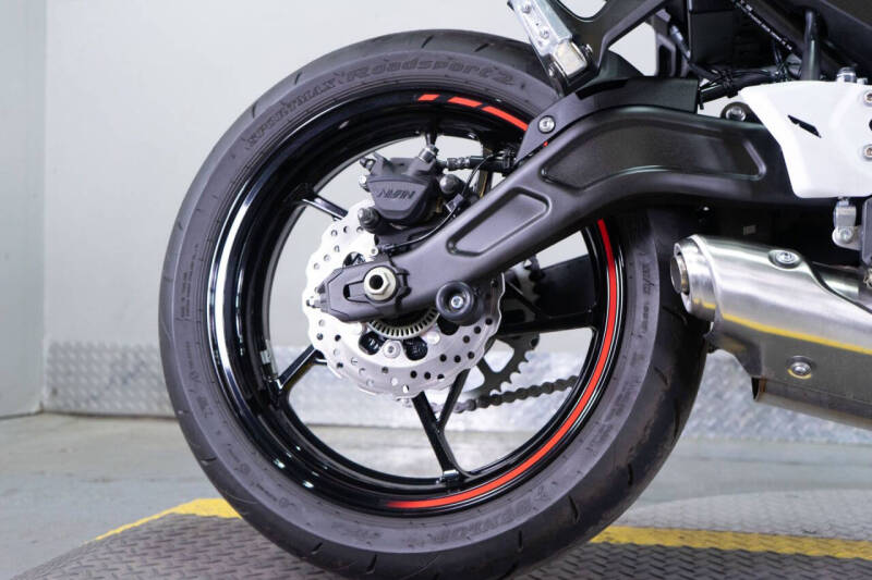 2023 Kawasaki Z650