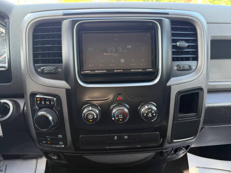 2017 RAM 1500 Express