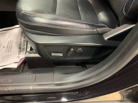 2020 Ford Escape Hybrid Titanium