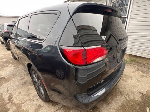 2019 Chrysler Pacifica Touring Plus