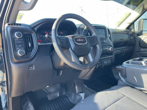 2023 GMC Sierra 2500HD Pro