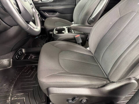 2018 Chrysler Pacifica Touring Plus