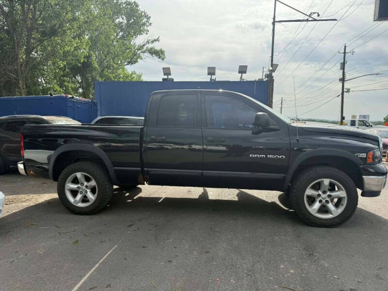 2004 Dodge Ram 1500 SLT