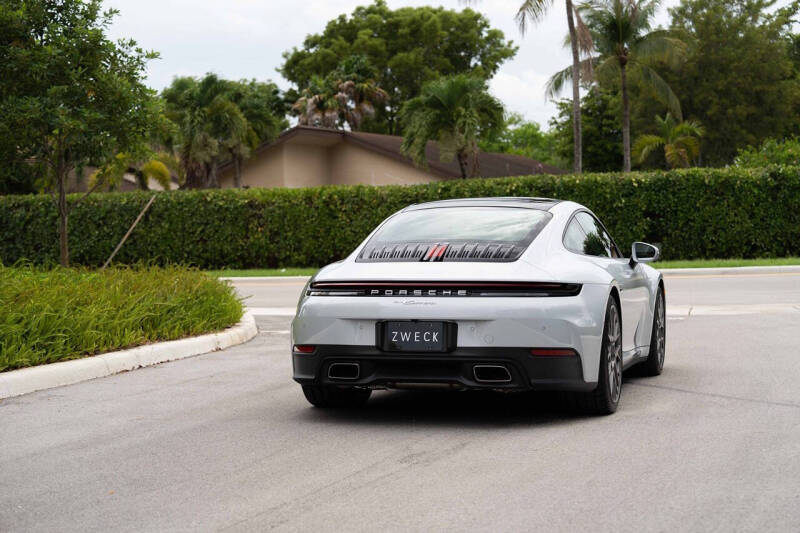 2026 Porsche 911 Carrera
