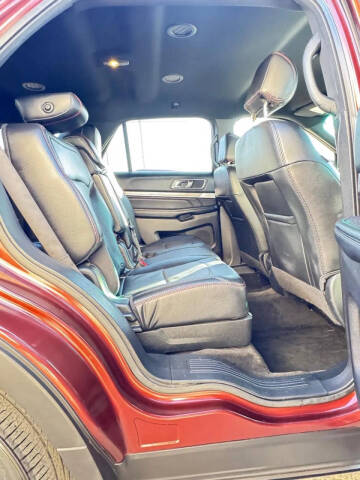 2016 Ford Explorer Sport