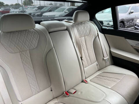 2016 BMW 7 Series 750i xDrive