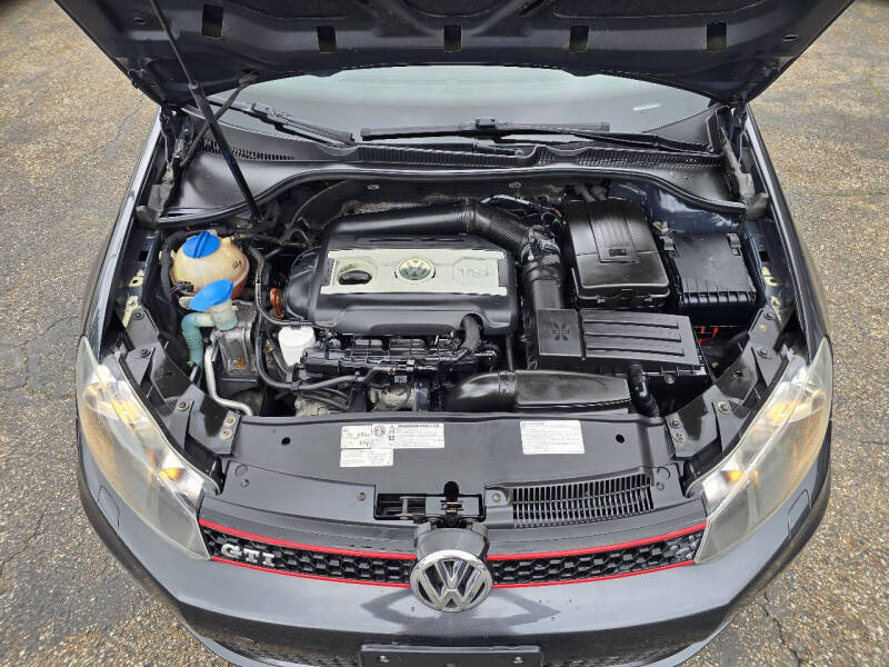 2013 Volkswagen GTI Base PZEV