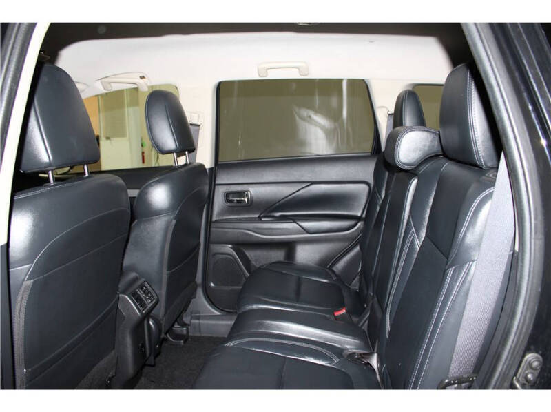 2020 Mitsubishi Outlander