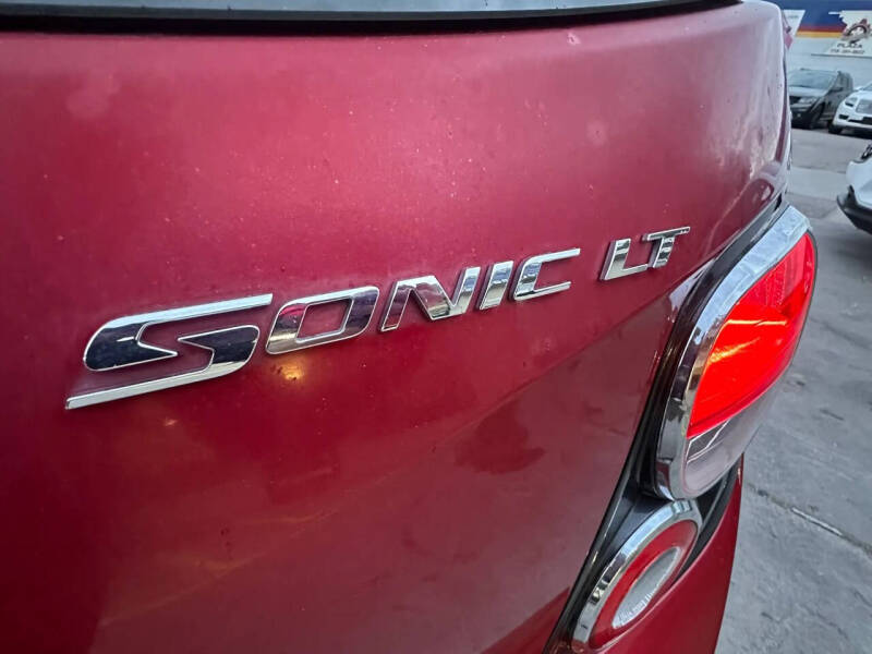 2015 Chevrolet Sonic LT Auto