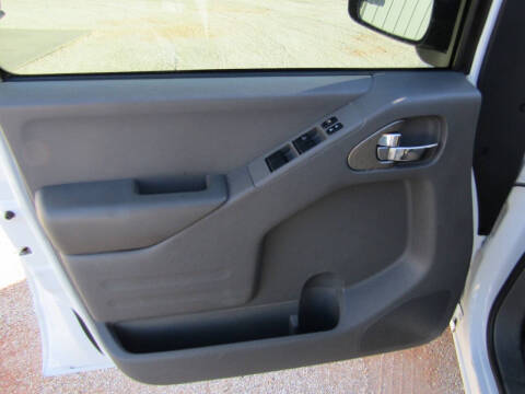 2017 Nissan Frontier SV