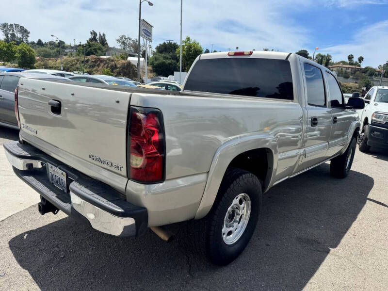2004 Chevrolet Silverado 2500 LS