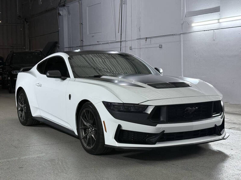 2024 Ford Mustang Dark Horse