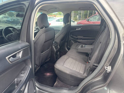 2015 Ford Edge SE