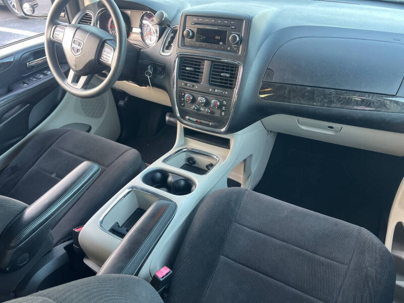 2013 Dodge Grand Caravan SXT