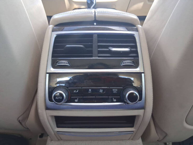 2016 BMW 7 Series 750i xDrive