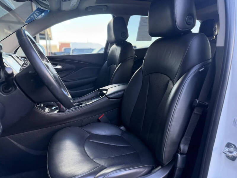 2019 Buick Envision Essence