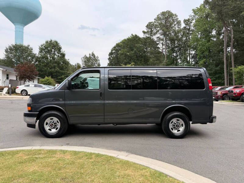 2017 GMC Savana LT 2500