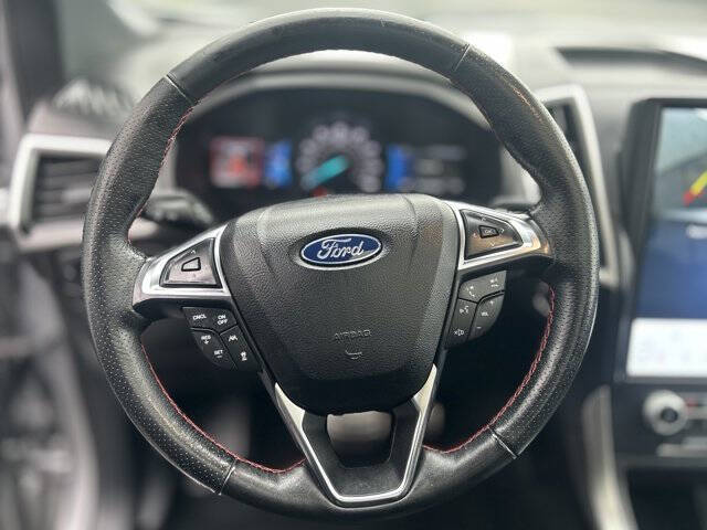 2022 Ford Edge ST-Line