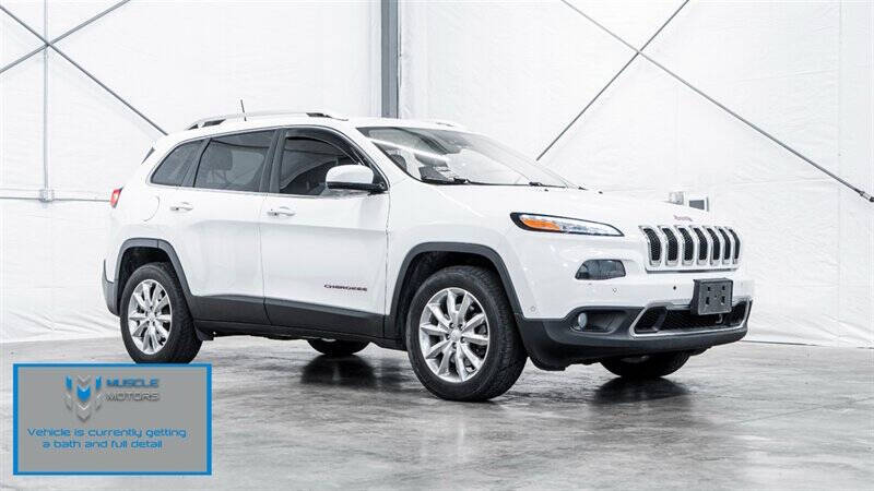 2017 Jeep Cherokee for sale at MUSCLE MOTORS AUTO SALES INC in Reno NV