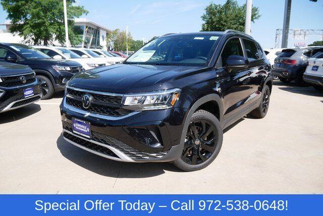 Used 2024 Volkswagen Taos SE with VIN 3VVEX7B23RM072413 for sale in Lewisville, TX