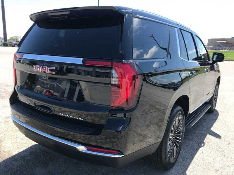 2026 GMC Yukon Elevation