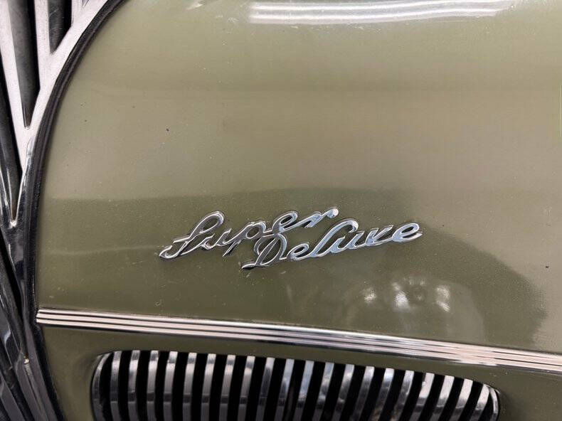1941 Ford Super Deluxe