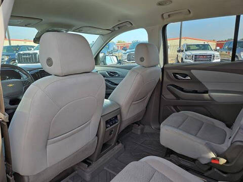 2020 Chevrolet Traverse LT Cloth