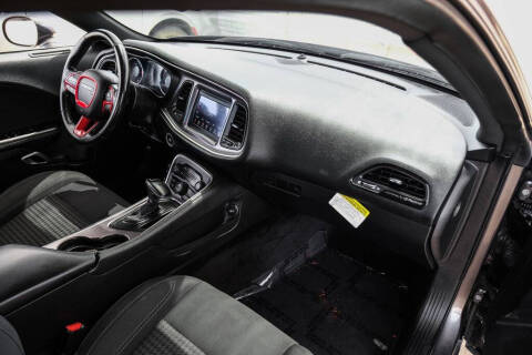 2019 Dodge Challenger SXT