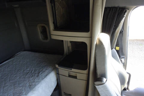 2016 Freightliner Cascadia