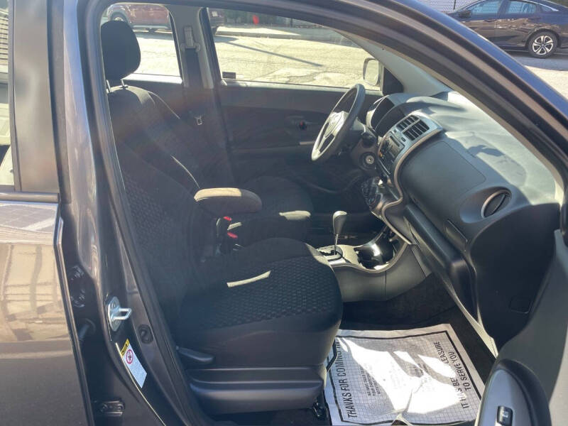 2012 Scion xD