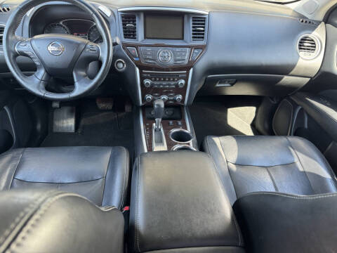 2013 Nissan Pathfinder Platinum