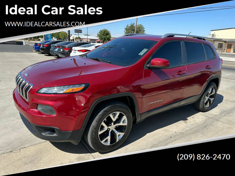 2014 Jeep Cherokee for sale at Ideal Car Sales - Turlock in Turlock CA