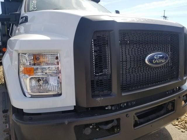 2025 Ford F-750 Super Duty