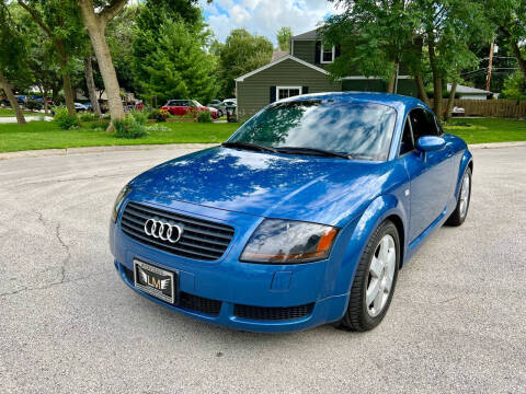 2000 Audi TT for sale at London Motors in Arlington Heights IL