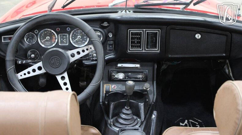 1972 MG B