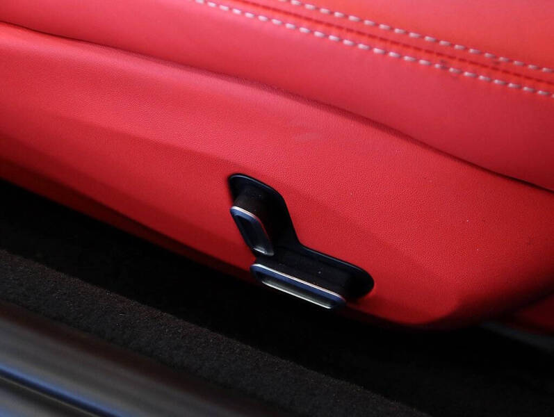 2024 Ferrari Roma Spider