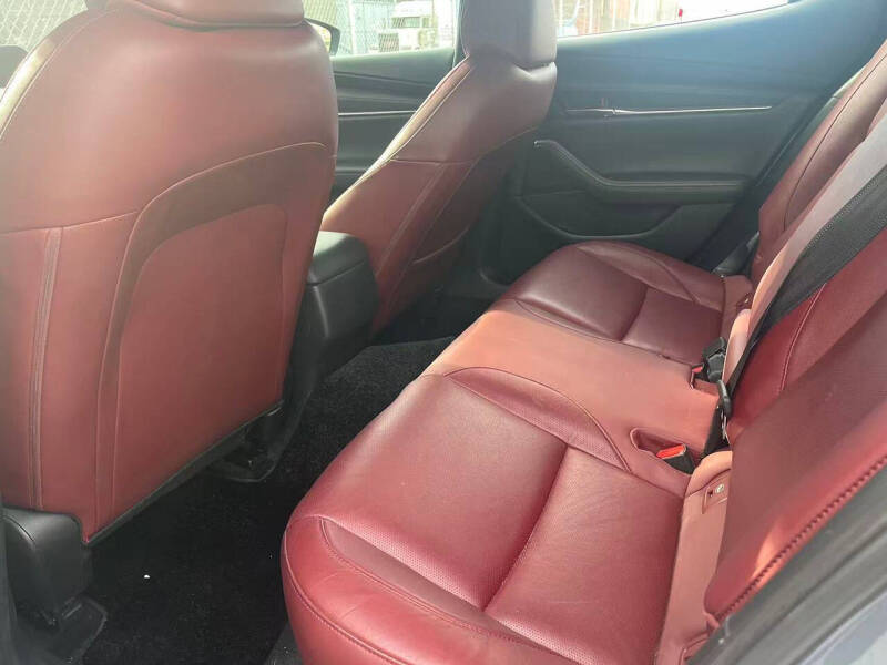 2023 Mazda Mazda3 Hatchback 2.5 S Carbon Edition