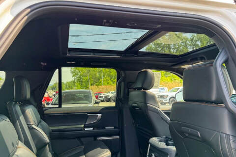 2025 Ford Expedition Tremor