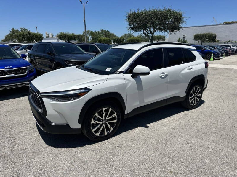 2022 Toyota Corolla Cross XLE