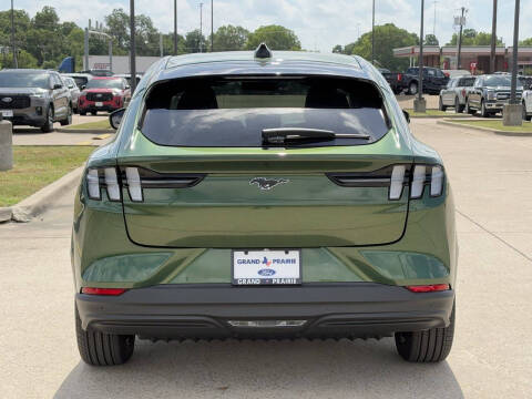 2026 Ford Mustang Mach-E Premium