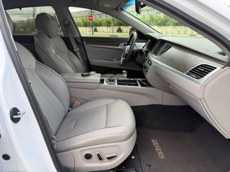 2018 Genesis G80 3.8