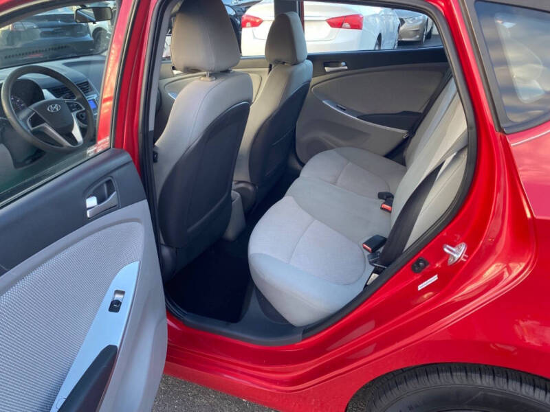 2014 Hyundai Accent GS