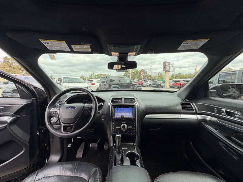 2019 Ford Explorer Sport