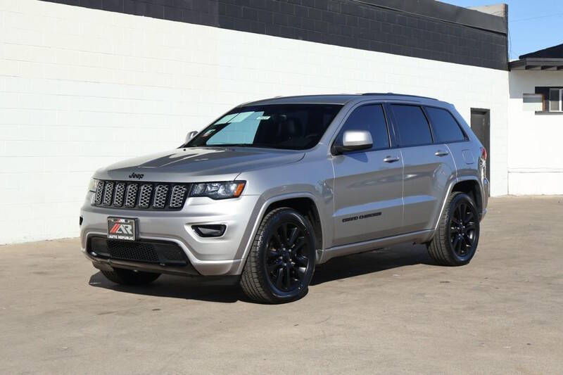 2018 Jeep Grand Cherokee Altitude